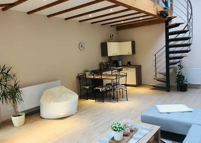 Am Nürburgring/wintersport Arft Apartment *